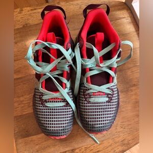 Nike LeBron Witness VII SE Boys' Basketball Shoes